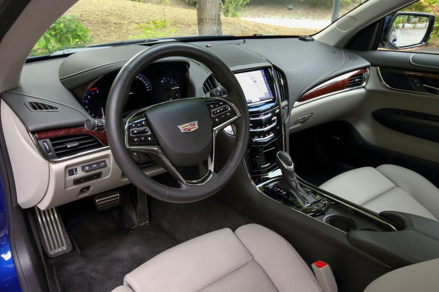  Cadillac ATS Coupe 2014 года  (JP) (фото 16 из 19)